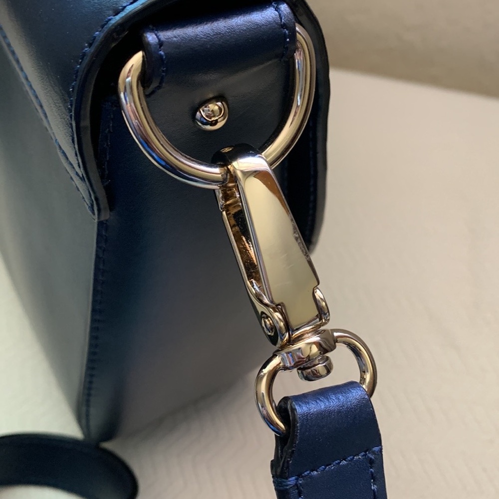 Kate Spade Cross body purses - Picture 2 of 7